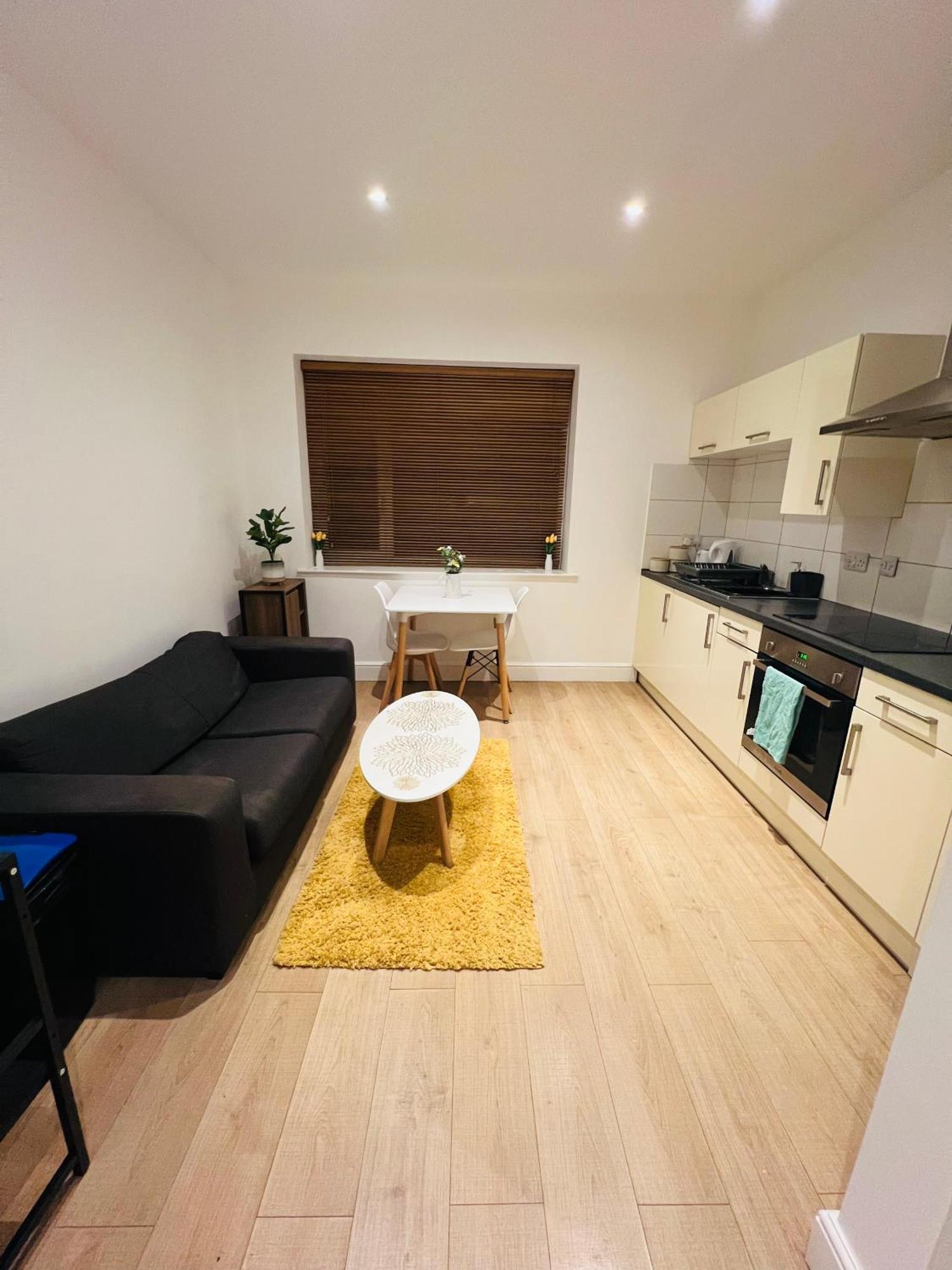 Grange House Retreat Apartment Middlesbrough Exterior photo