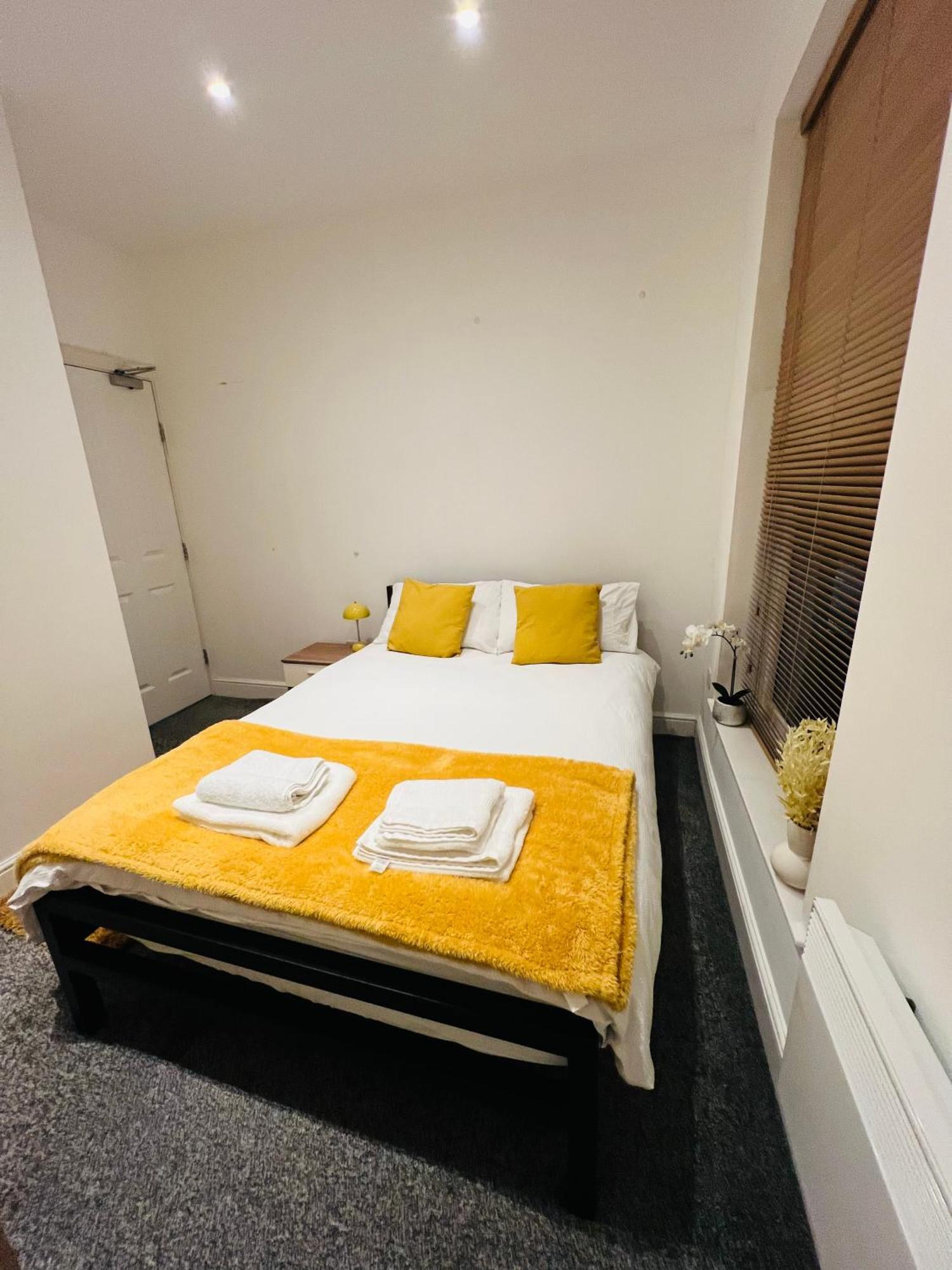 Grange House Retreat Apartment Middlesbrough Exterior photo